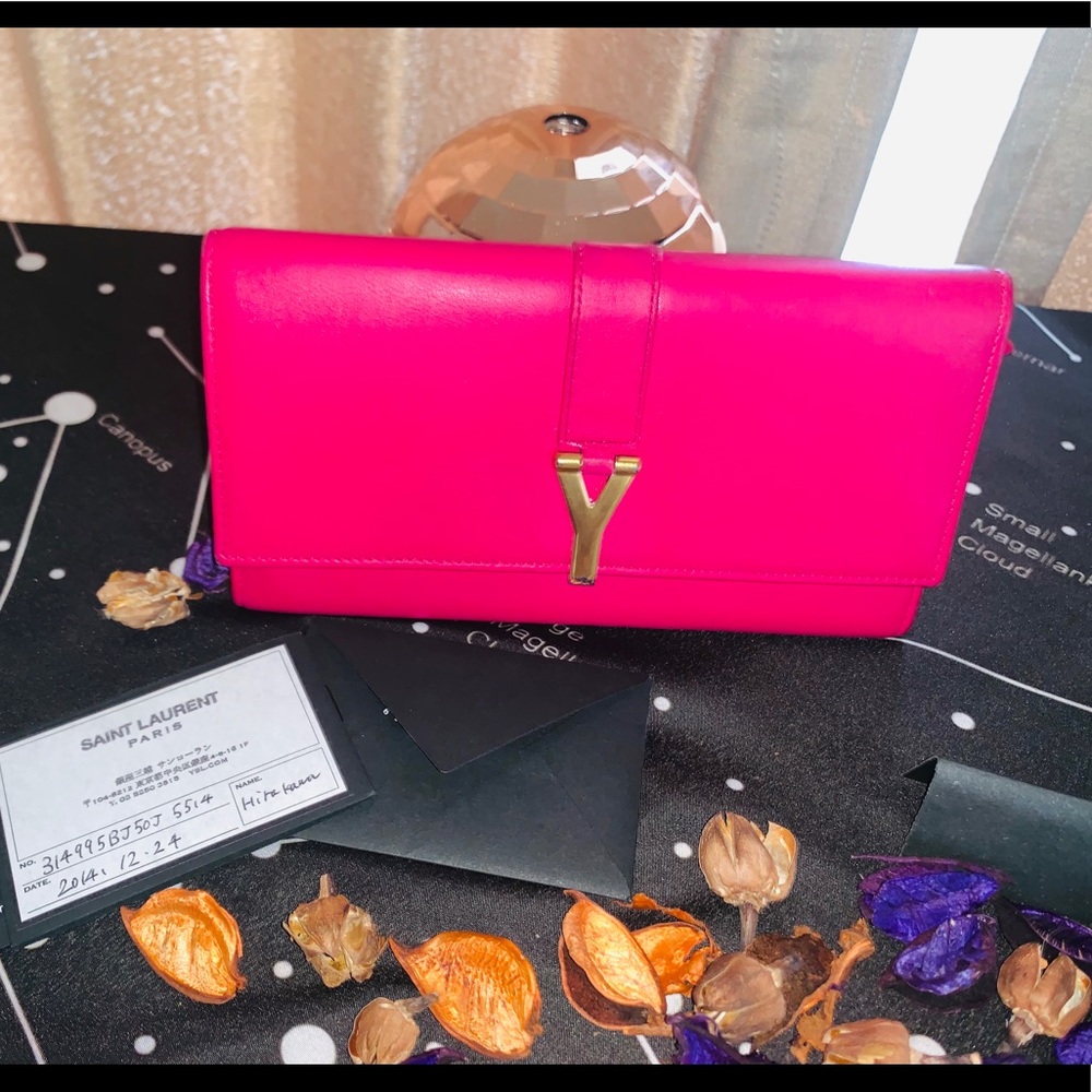 ❌❌❌𝑆𝑂𝐿𝐷❌❌❌Authentic YSL Pink Wallet